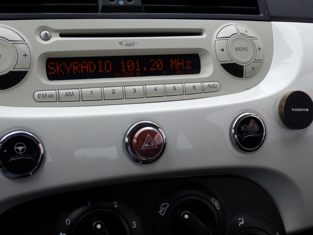 Foto 3 van Fiat 500 1.2 Lounge Airco, Lichtmetalen Velgen, APK 06-27!