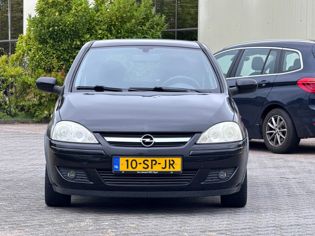 Foto 9 van Opel Corsa 1.2-16V Silverline | Airco | APK 09-07-2027 | Elektrische ramen en spiegels | LM velgen |
