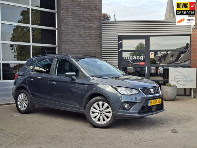 Seat Arona 1.0 TSI Style Business Intense | Trekhaak | Achteruitrij camera | 360 parkeersensoren|Bea