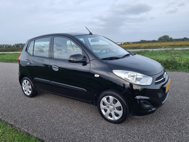 Foto 8 van Hyundai I10 1.1 i-Drive Cool Airco Trekhaak