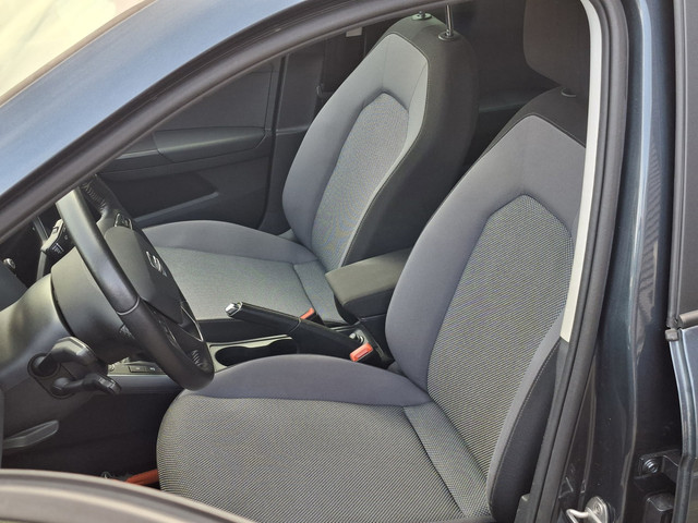 Foto 10 van Seat Arona 1.0 TSI Style Business Intense | Trekhaak | Achteruitrij camera | 360 parkeersensoren|Bea