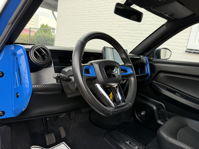 Foto 4 van Ligier Brommobiel Myli R.EBEL 8 kWh/ Airco/ Camera/ Stoelverwarming/ Apple Carplay