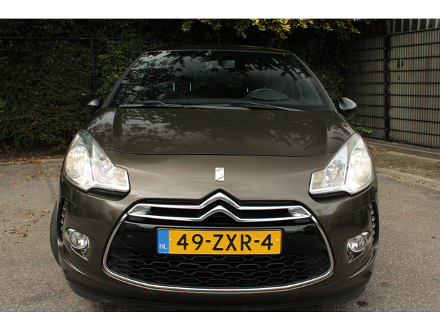Foto 10 van Citroen DS3 1.2 VTi So Chic | Airco | Cruise Control | PDC | Nette Staat