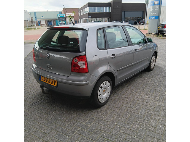 Foto 2 van Volkswagen Polo 1.4-16V Athene