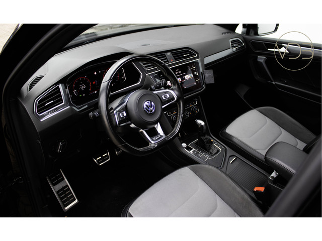 Foto 10 van Volkswagen Tiguan Allspace 1.5 TSI Highline Business R 7-Persoons PANO TREKHAAK