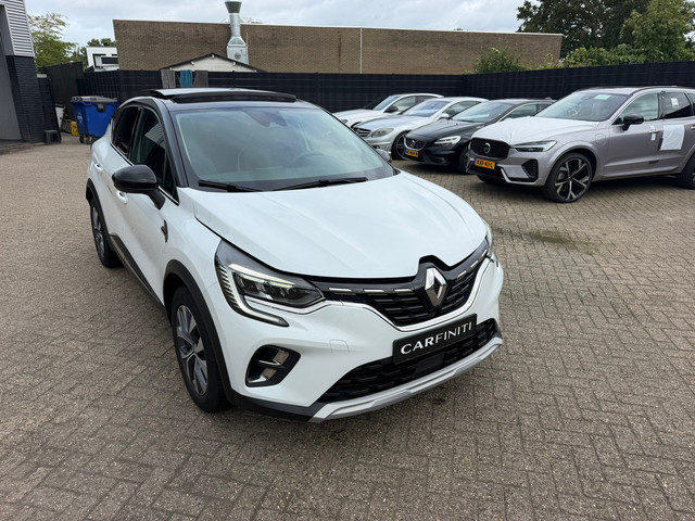 Foto 2 van Renault Captur 1.0 TCe 100 Intens | Navigatie | Cruise | Clima | Panoramadak.