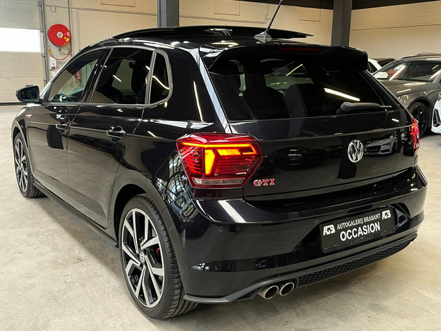 Foto 10 van Volkswagen Polo 2.0 TSI GTI Pano/Park-Pilot/CarPlay/Automaat