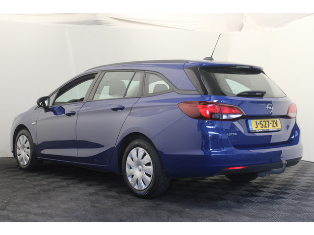 Foto 8 van Opel Astra Sports Tourer 1.2 Business Executive |Camera|Navi|Trekhaak|
