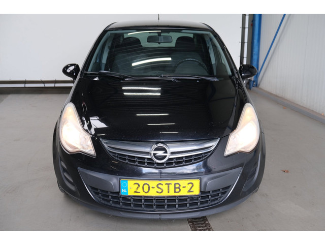 Foto 3 van Opel Corsa 1.3 CDTi EcoFlex S/S Business Edition