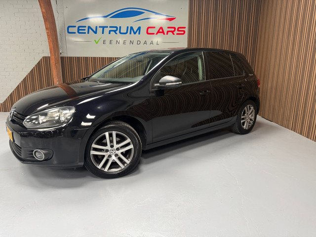 Foto 10 van Volkswagen Golf 1.2 TSI Tour, Trekhaak, Pioneer DVD NAVI, APK