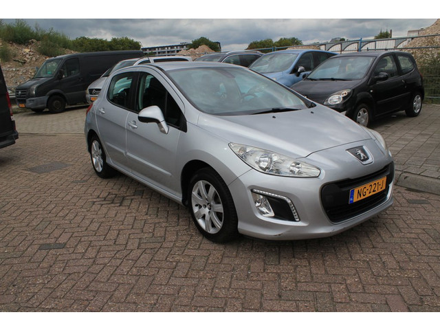 Foto 6 van Peugeot 308 1.6 VTi Première/AIRCO/ NETTE AUTO