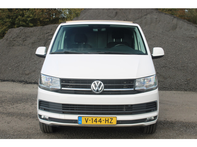 Foto 10 van Volkswagen Transporter 2.0 TDI L2H2 Highline koelwagen