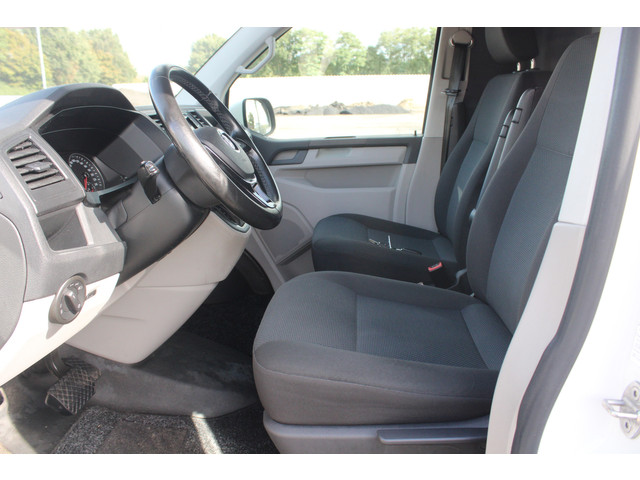 Foto 3 van Volkswagen Transporter 2.0 TDI L2H2 Highline koelwagen