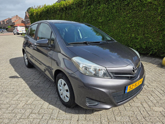 Foto 9 van Toyota Yaris 1.0 VVT-i Aspiration met navigatie