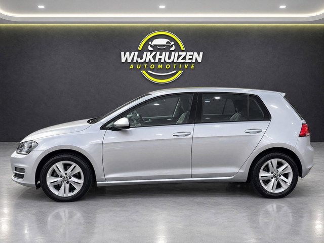 Foto 7 van Volkswagen Golf 1.2 TSI Highline met Airco !!! Stoelverwarming !!! Cruise !!! Nap !!!