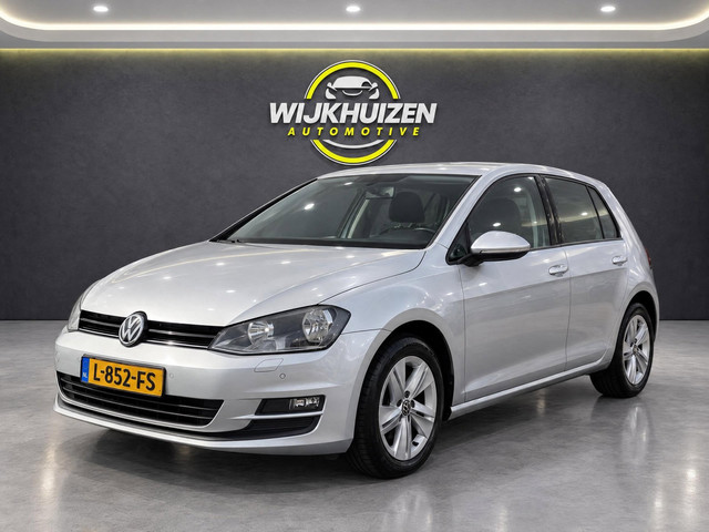 Foto 8 van Volkswagen Golf 1.2 TSI Highline met Airco !!! Stoelverwarming !!! Cruise !!! Nap !!!
