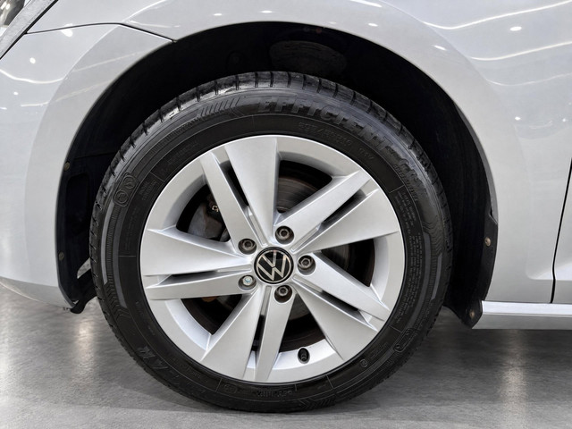 Foto 9 van Volkswagen Golf 1.2 TSI Highline met Airco !!! Stoelverwarming !!! Cruise !!! Nap !!!