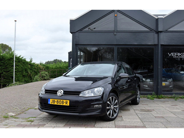 Volkswagen Golf 1.2 TSI Business Stoelmassage Automaat