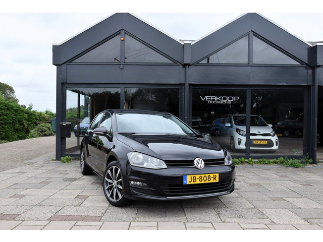 Foto 8 van Volkswagen Golf 1.2 TSI Business Stoelmassage Automaat