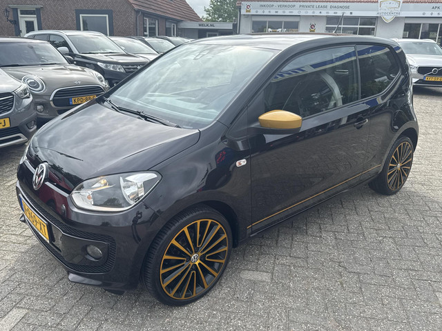 Foto 3 van Volkswagen Up! 1.0 up! Colour Edition