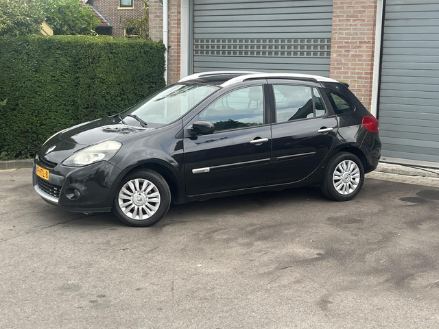 Foto 3 van Renault Clio Estate 1.2-16V Collection