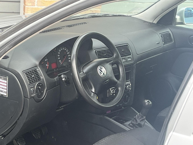 Foto 4 van Volkswagen Golf 1.6-16V Trendline