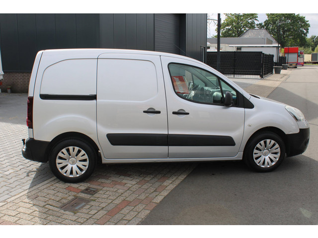 Foto 4 van Citroen Berlingo 1.6 HDI 500 Comfort Economy Airco
