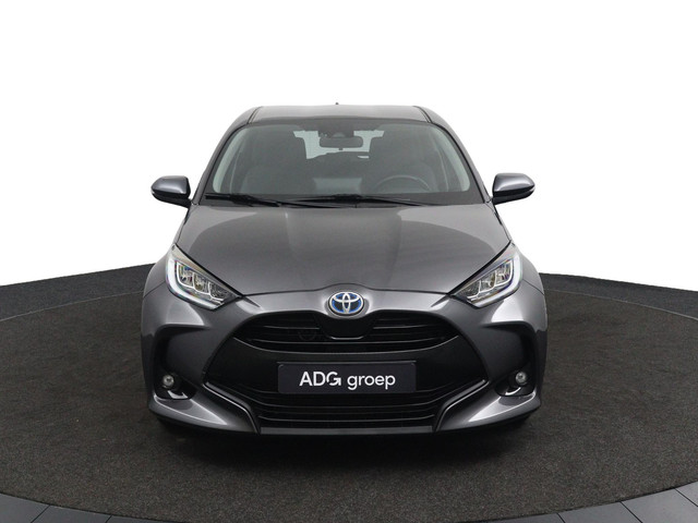 Foto 5 van Toyota Yaris 1.5 Hybrid Dynamic Limited | Adaptieve Cruise control | Climate Control | Parkeercamera