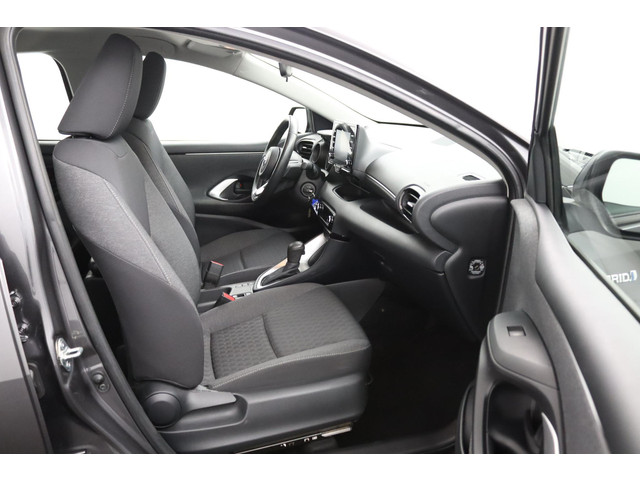 Foto 2 van Toyota Yaris 1.5 Hybrid Dynamic Limited | Adaptieve Cruise control | Climate Control | Parkeercamera