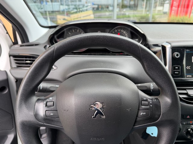 Foto 3 van PEUGEOT 208 1.2 PureTech Active / 5 Drs / Lage km