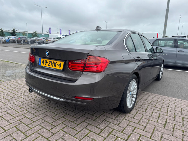 Foto 10 van BMW 3-serie 320d AUTOMAAT XENON/HEADUP/NAVI/CLIMA