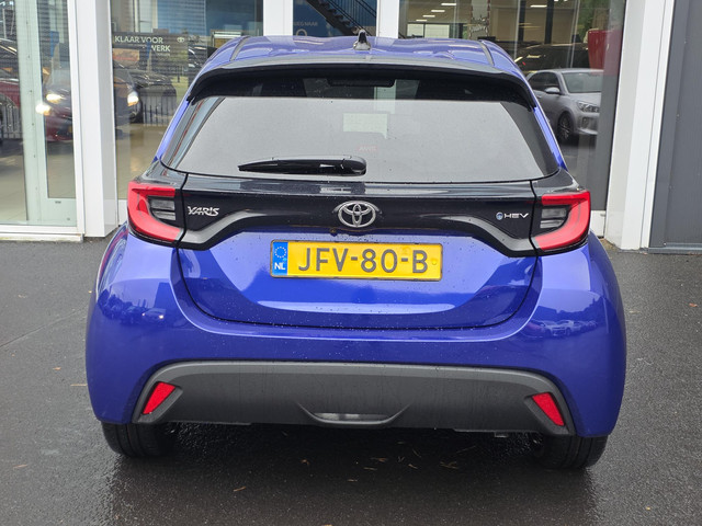 Foto 9 van Toyota Yaris 1.5 Hybrid 115 Dynamic | Achteruitrijcamera | Adaptieve Cruise Control | DAB