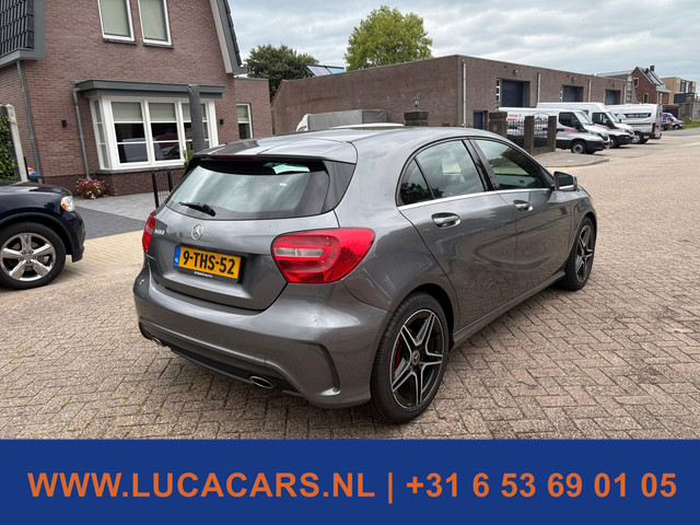 Foto 6 van Mercedes-Benz A-klasse 180 Prestige AMG 2X SLEUTEL NAP NIEUWE APK!