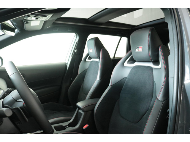 Foto 5 van Toyota Corolla Cross Hybrid 180 GR Sport, Plus Pack, Uit voorraad leverbaar!