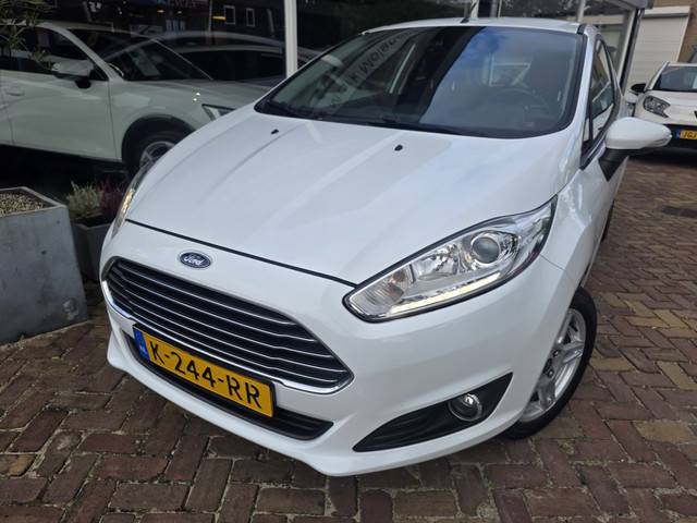 Foto 2 van Ford Fiesta 1.0 EcoBoost Titanium,nette auto