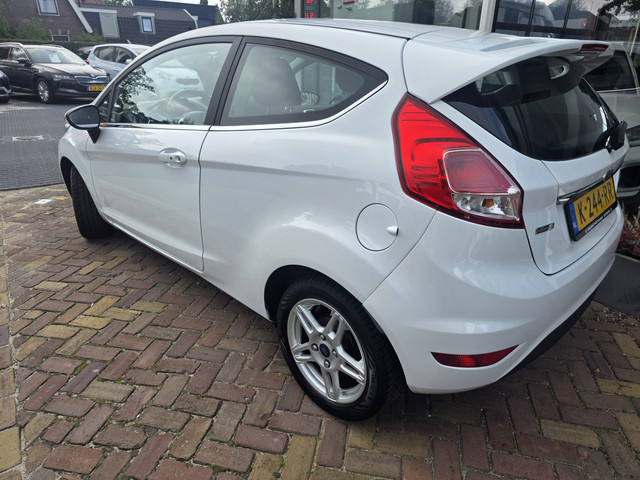 Foto 7 van Ford Fiesta 1.0 EcoBoost Titanium,nette auto