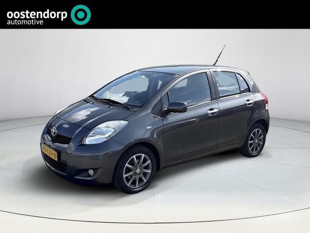 Foto 2 van Toyota Yaris 1.3 VVTi Aspiration | Climate control | Trekhaak |