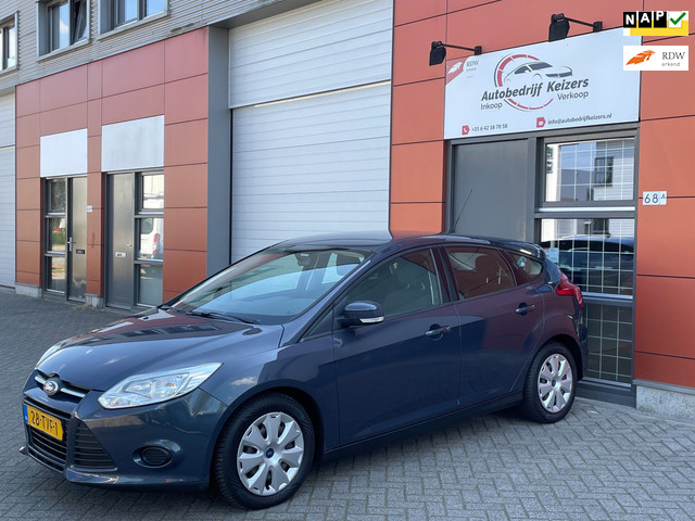 Foto 2 van Ford Focus 1.0 EcoBoost Lease Trend APK CRUISE AIRCO NAVI NAP