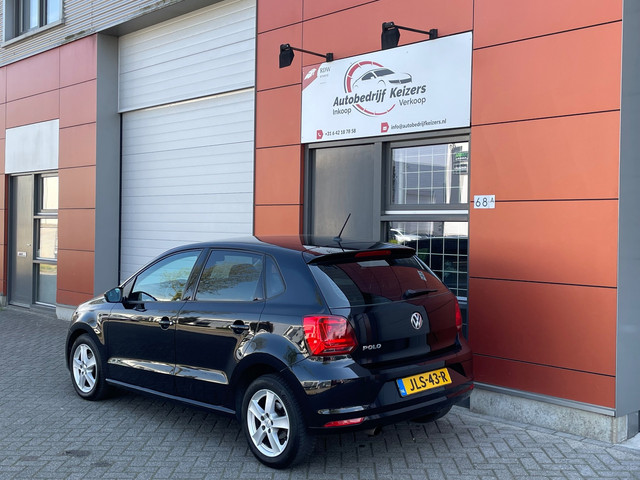 Foto 6 van Volkswagen POLO 1.2 TSI Highline APK AIRCO CNTRL NETTE AUTO