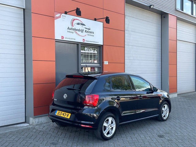 Foto 8 van Volkswagen POLO 1.2 TSI Highline APK AIRCO CNTRL NETTE AUTO