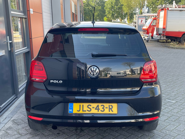 Foto 9 van Volkswagen POLO 1.2 TSI Highline APK AIRCO CNTRL NETTE AUTO