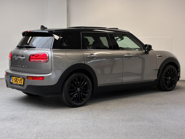 Foto 4 van MINI Clubman 1.5 Cooper Chili | PANO | LEDER | H&K | CARPLAY | CAMERA |