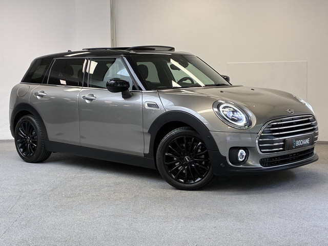 Foto 3 van MINI Clubman 1.5 Cooper Chili | PANO | LEDER | H&K | CARPLAY | CAMERA |