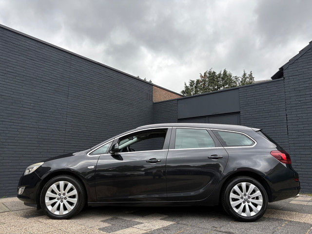 Foto 3 van Opel Astra Sports Tourer 1.4 Turbo Cosmo | 1ste Eigenaar