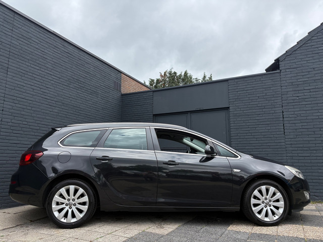 Foto 6 van Opel Astra Sports Tourer 1.4 Turbo Cosmo | 1ste Eigenaar