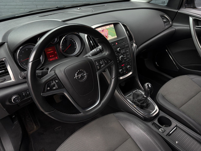 Foto 8 van Opel Astra Sports Tourer 1.4 Turbo Cosmo | 1ste Eigenaar
