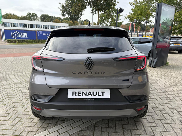 Foto 6 van Renault Captur E-Tech full hybrid 160 esprit Alpine | VOORRAADVOORDEEL NU MEER DAN €3.000 KORTING! |