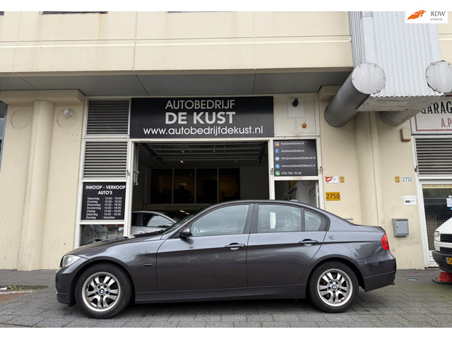 BMW 3-serie 320i AUT 2007 Leder Opendak Navi Clima