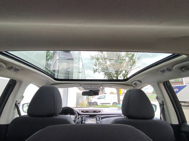 Foto 8 van Nissan Qashqai 1.2 Connect Edition panorama navi camera in top conditie