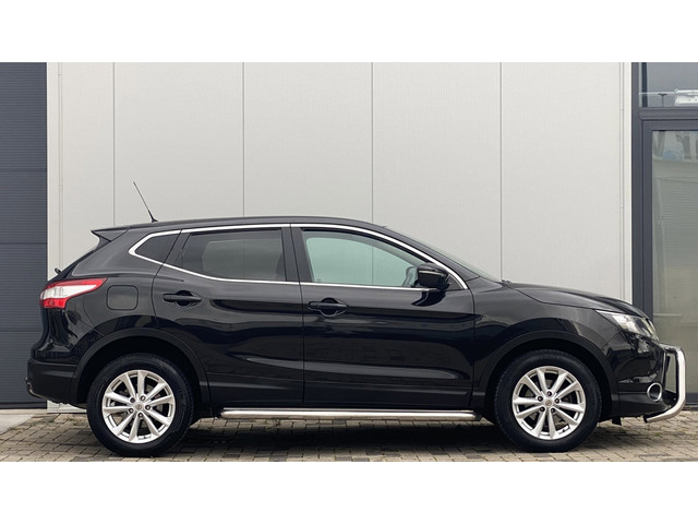 Foto 2 van Nissan Qashqai 1.2 Connect Edition panorama navi camera in top conditie